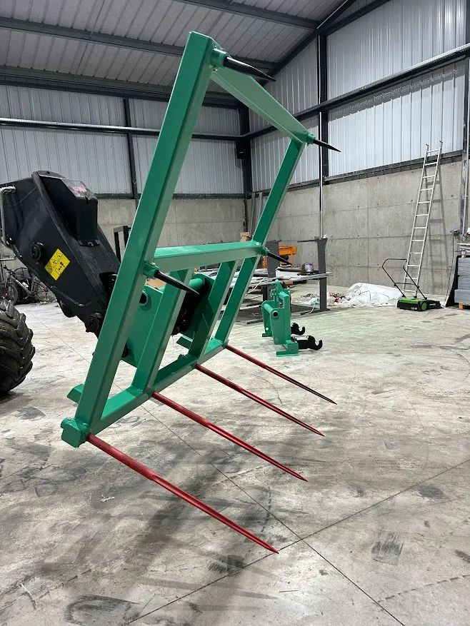 [PLC-00690-X] Manitou boot pick